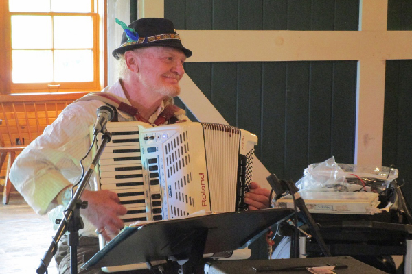 Oktoberfest 2019 - man playing the accordion